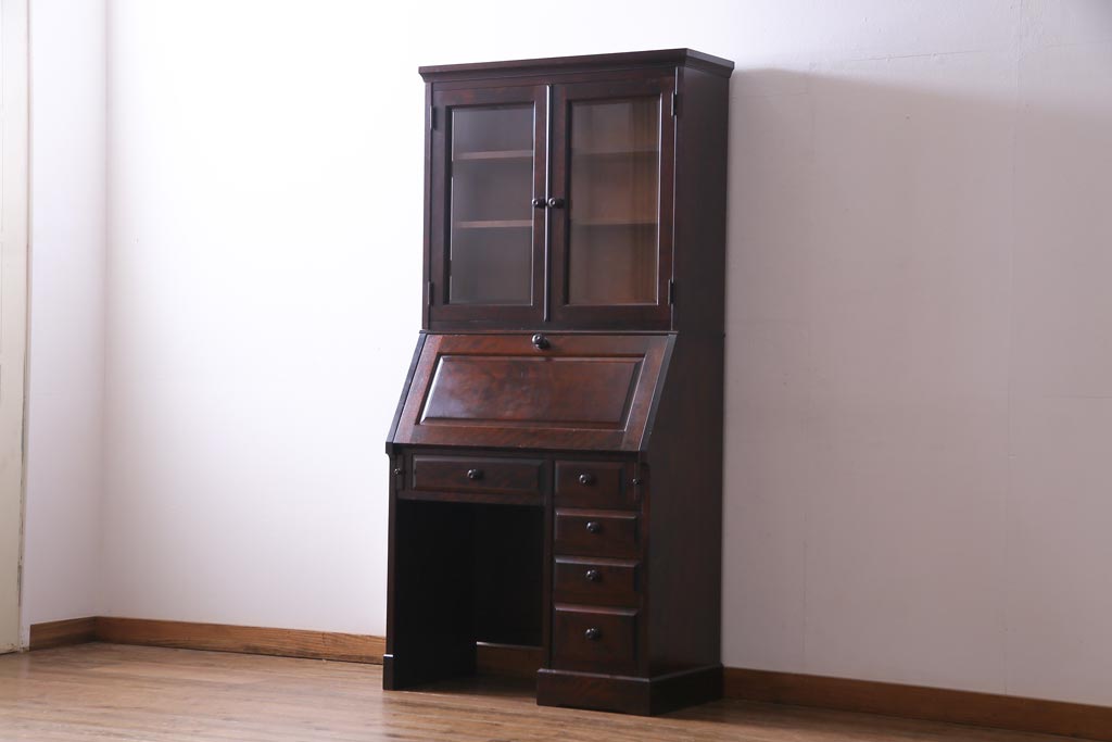 中古　北海道民芸家具　深みのある美しい木肌が上品な雰囲気漂うビューローブックケース(ライティングビューロー、机、本箱、収納棚)(定価約49万円)