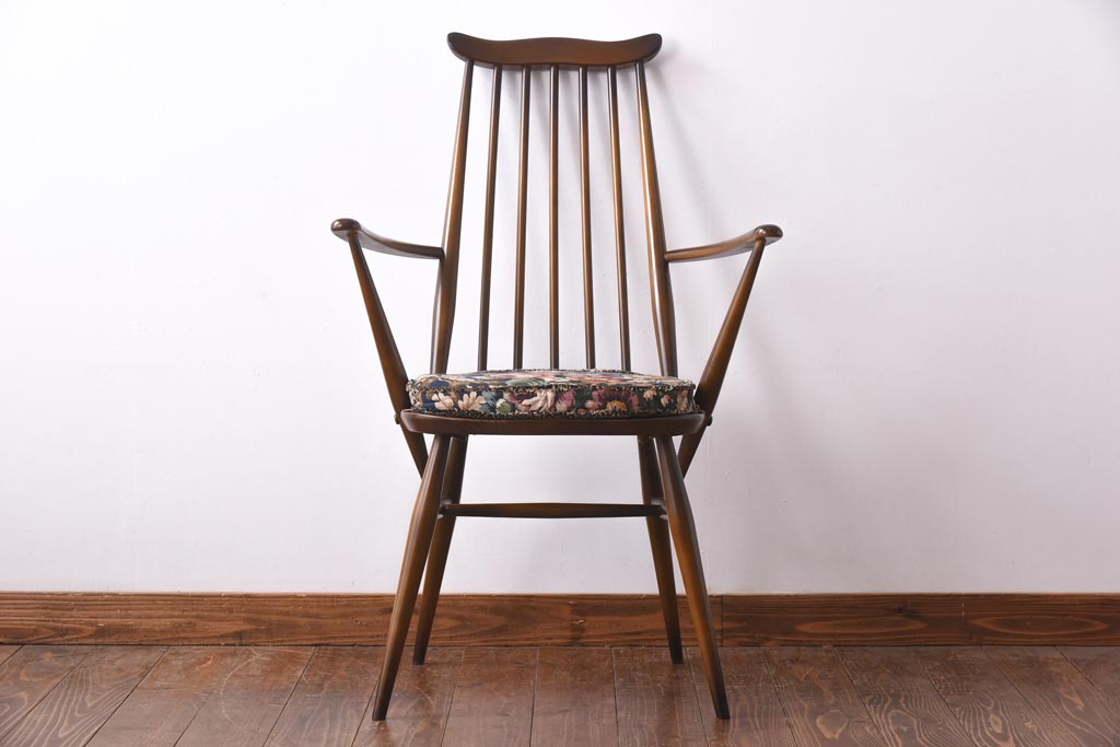 ヴィンテージ家具　イギリスビンテージ　ERCOL(アーコール)　ゴールドスミス　凛とした佇まいのクッション付きアームチェア(椅子)(2)