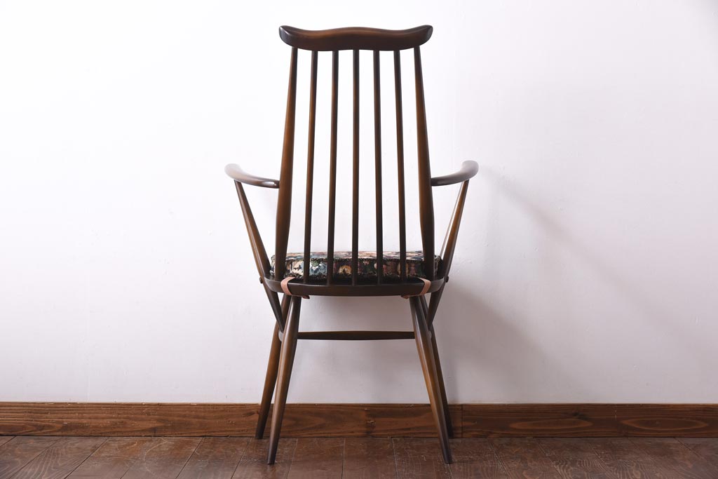 ヴィンテージ家具　イギリスビンテージ　ERCOL(アーコール)　ゴールドスミス　凛とした佇まいのクッション付きアームチェア(椅子)(2)