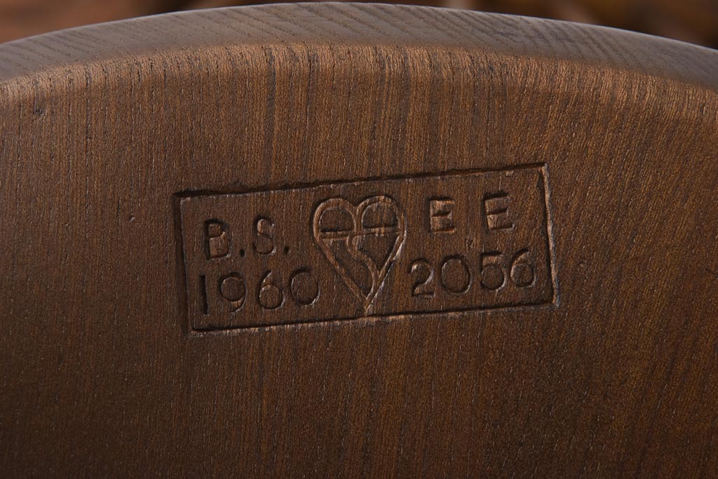 ヴィンテージ家具　イギリスビンテージ　ERCOL(アーコール)　ゴールドスミス　クッション付きダイニングチェア(椅子)(1)