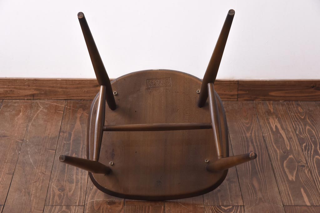 ヴィンテージ家具　イギリスビンテージ　ERCOL(アーコール)　ゴールドスミス　クッション付きダイニングチェア(椅子)