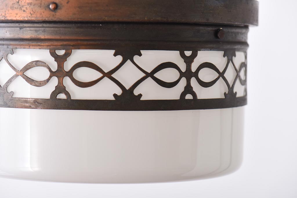 和製アンティーク　銅金具の透かし模様がおしゃれなシーリングライト(天井照明)