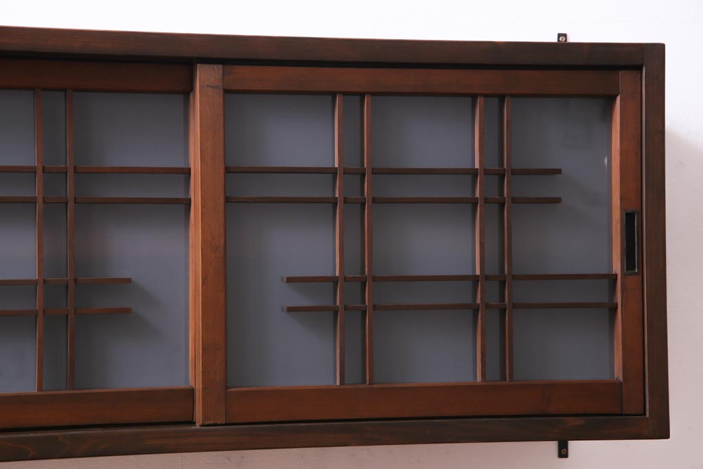 ラフジュ工房オリジナル　建具リメイク　シンプルな中に渋さのある壁掛け戸棚(ウォールシェルフ、吊り戸棚)(2)