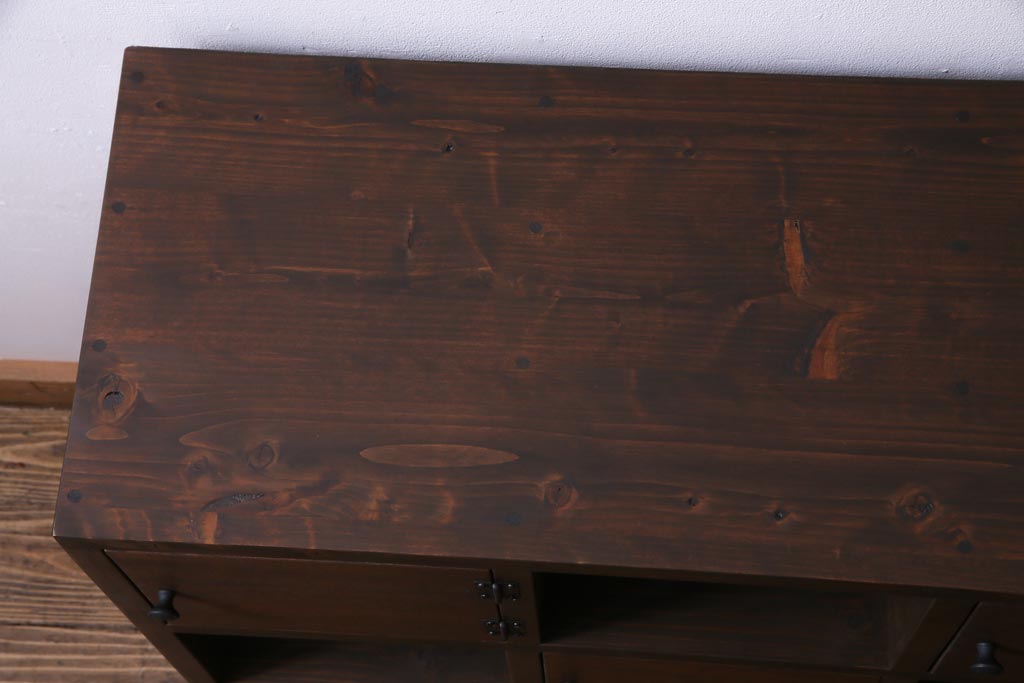 ラフジュ工房オリジナル　3×3マス　チェッカー模様に扉が付いたマス目棚・右開き(収納棚、ロッカー)