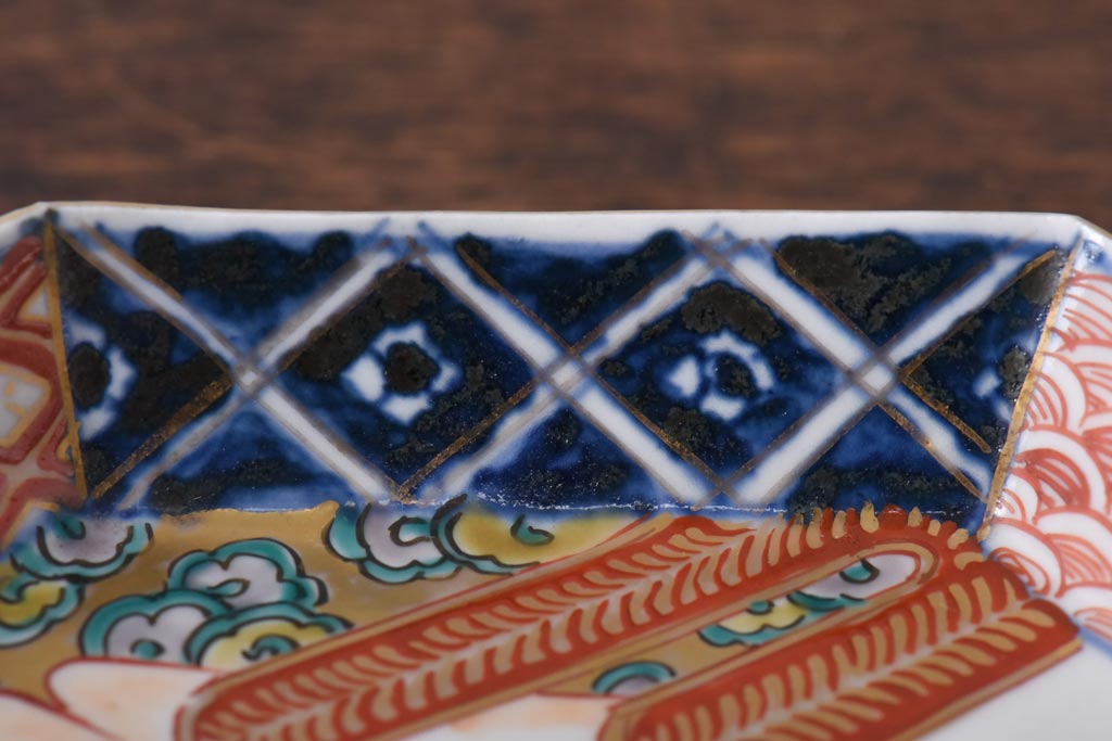 古民具・骨董　幕末明治期　鶴松　干し網に舟　色絵錦手皿2枚セット(和食器、菱形)(1)