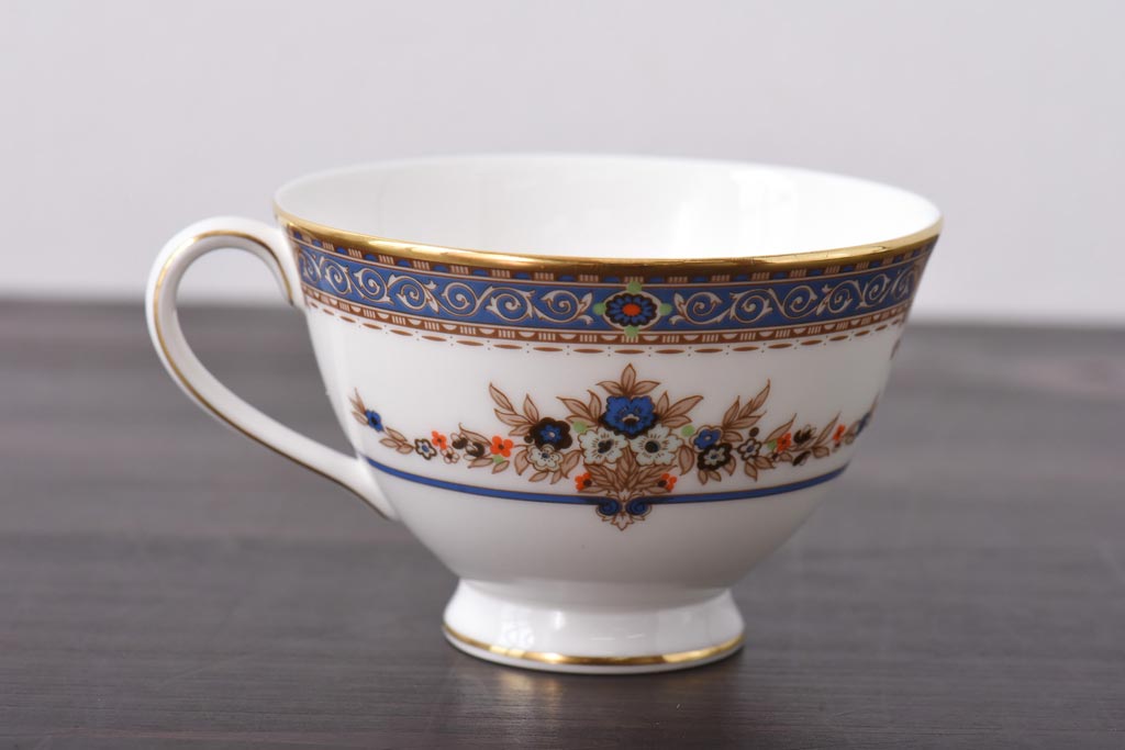 未使用品 ROYAL DOULTON(ロイヤルドルトン) 廃盤 BROADLANDS(ブロード