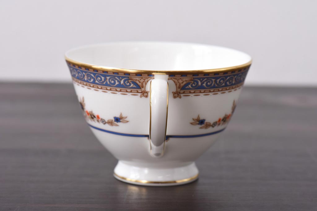 未使用品　ROYAL DOULTON(ロイヤルドルトン)　廃盤　BROADLANDS(ブロードランド)　カップ&ソーサー2客セット(洋食器)