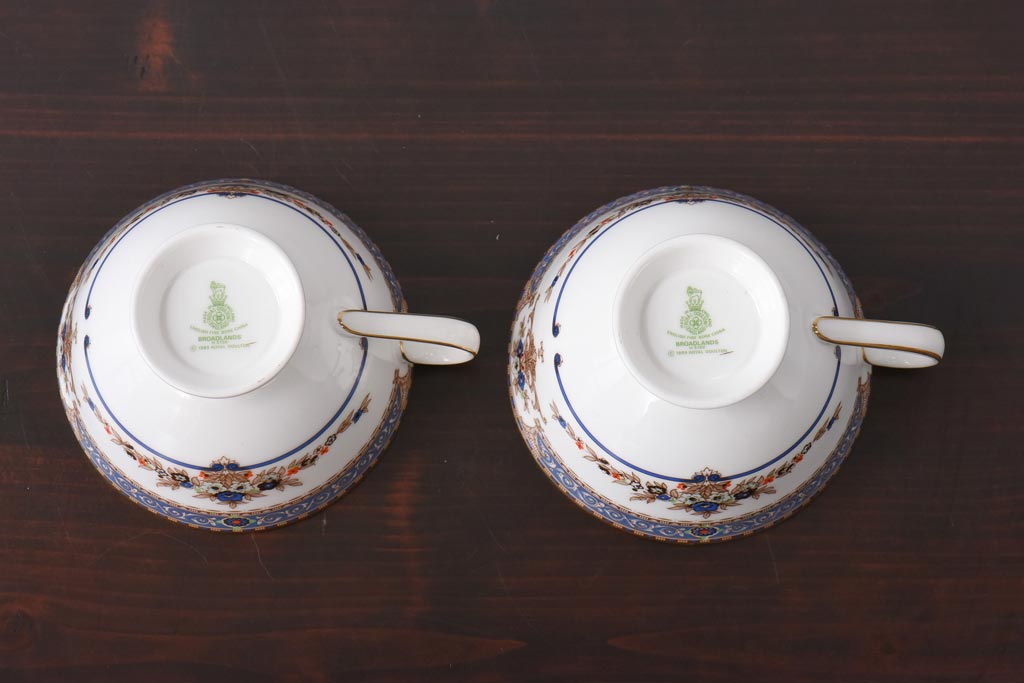 未使用品　ROYAL DOULTON(ロイヤルドルトン)　廃盤　BROADLANDS(ブロードランド)　カップ&ソーサー2客セット(洋食器)