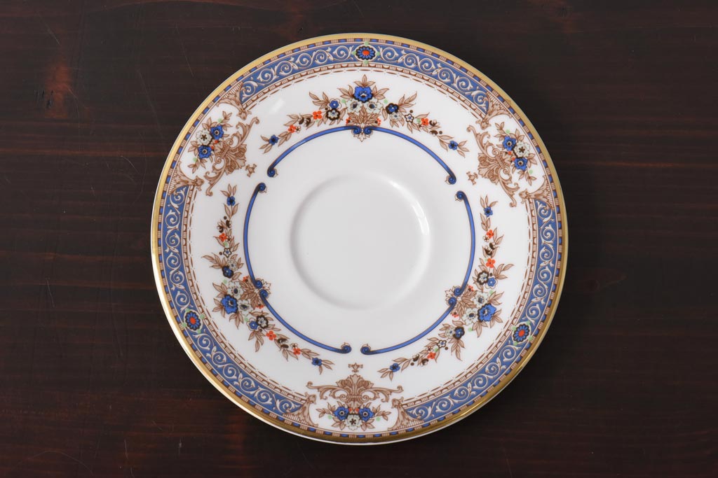 未使用品　ROYAL DOULTON(ロイヤルドルトン)　廃盤　BROADLANDS(ブロードランド)　カップ&ソーサー2客セット(洋食器)