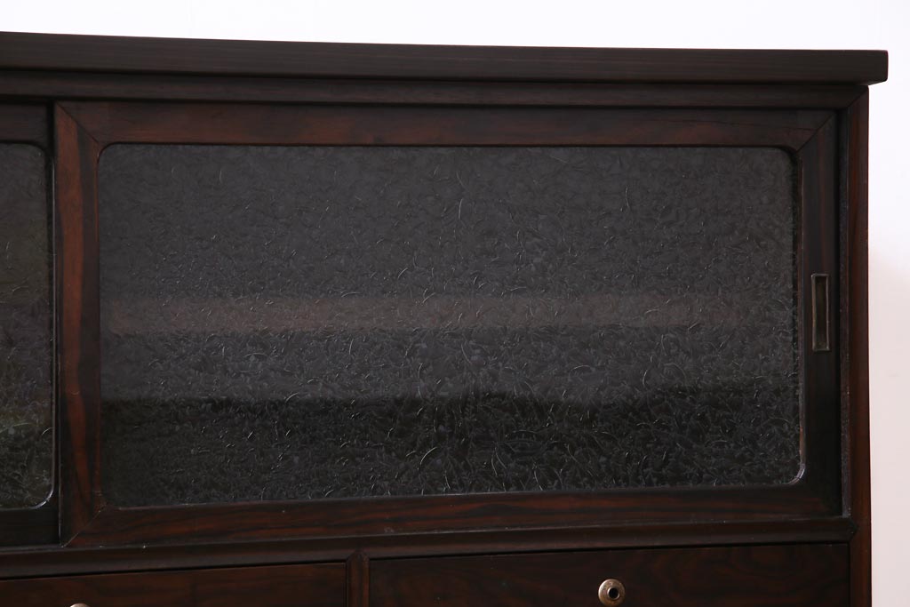アンティーク家具　和製アンティーク　脚付きリメイク　黒檀　結霜ガラス入り　品の良いモダンなテレビボード(リビングボード)