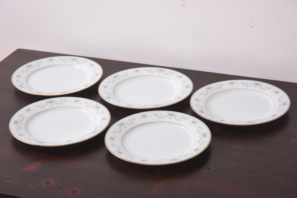 中古　ノリタケ(Noritake)　NOBLE(ノーブル) 2600　金彩　清楚な雰囲気漂う小花柄の小皿5枚セット(プレート、洋食器)