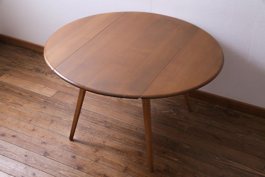 中古　ERCOL(アーコール)　スタイリッシュなデザインが目をひくバタフライテーブル(ドロップリーフテーブル、ダイニングテーブル)(1)