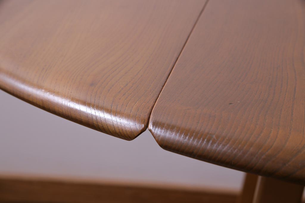 中古　ERCOL(アーコール)　スタイリッシュなデザインが目をひくバタフライテーブル(ドロップリーフテーブル、ダイニングテーブル)(1)