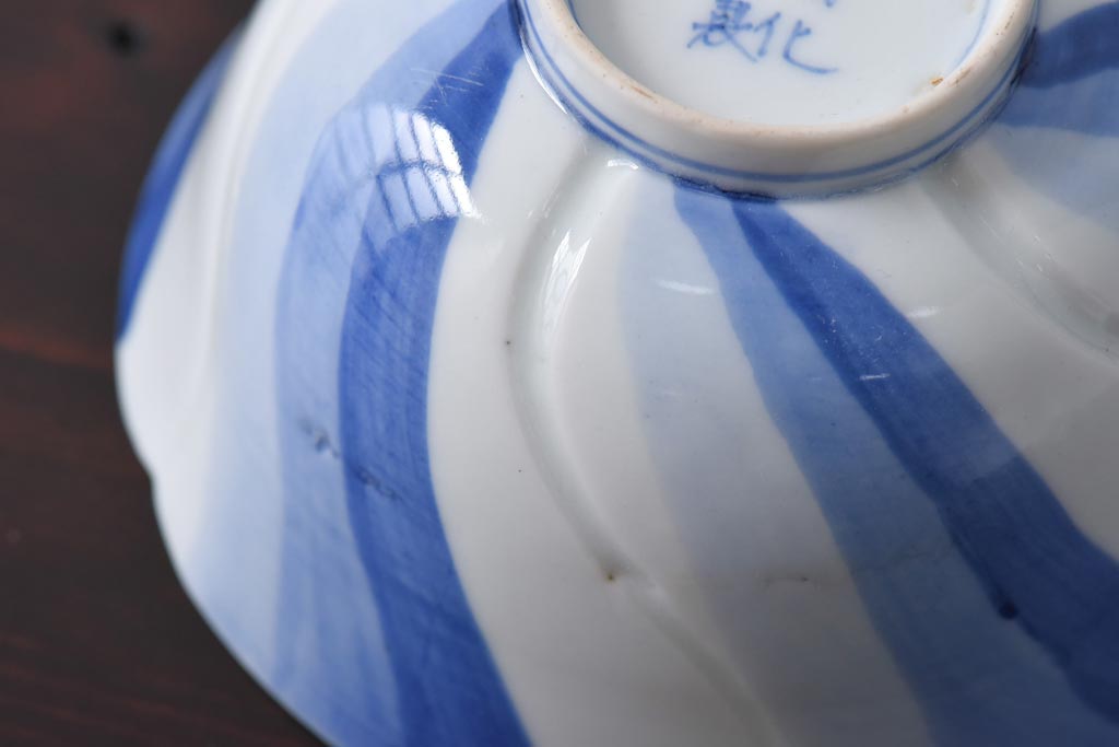 古民具・骨董　江戸期　成化年製　梅花　染付三色ねじり文蓋付茶碗2客セット(和食器)(1)