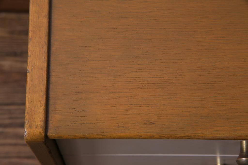 ヴィンテージ家具　北欧ビンテージ　イギリス製　G-PLAN　サニーオーク&チャイニーズホワイト　4段チェスト(引き出し)