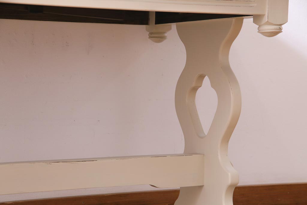 ペイント家具　イギリスビンテージ　明るいカラーが魅力的なドローリーフテーブル(エクステンションテーブル、ダイニングテーブル)