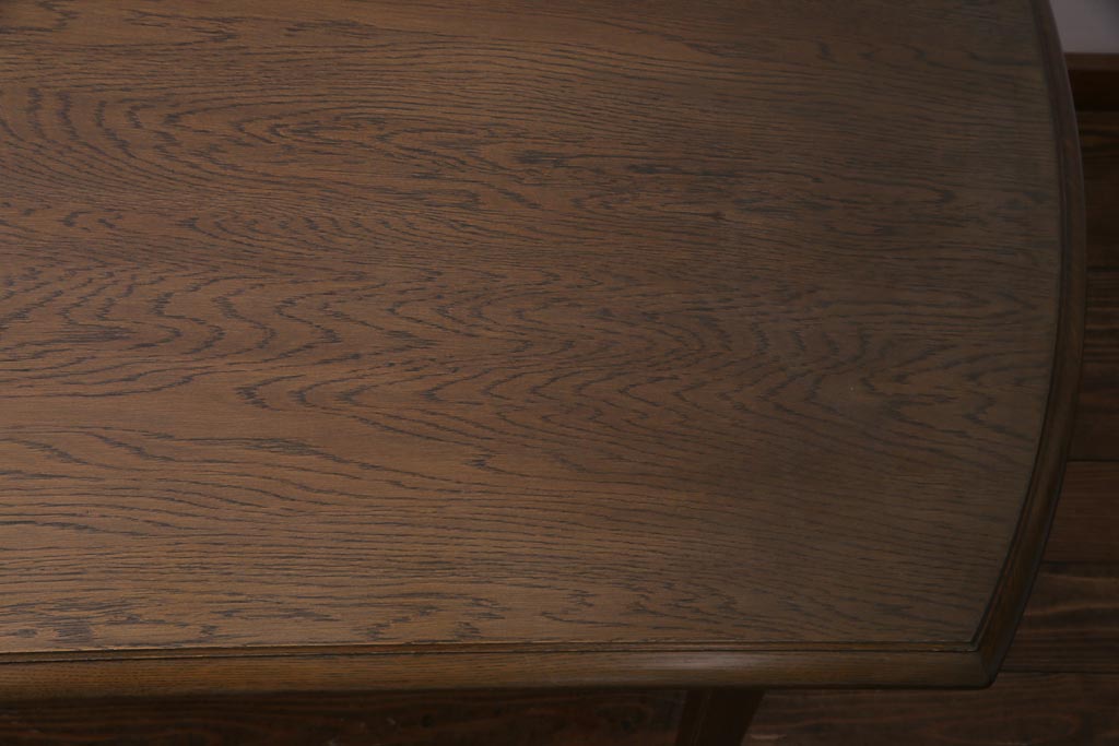 中古　神戸家具　永田良介商店　4人掛け　すっきりとしたデザインのR型ダイニングテーブル