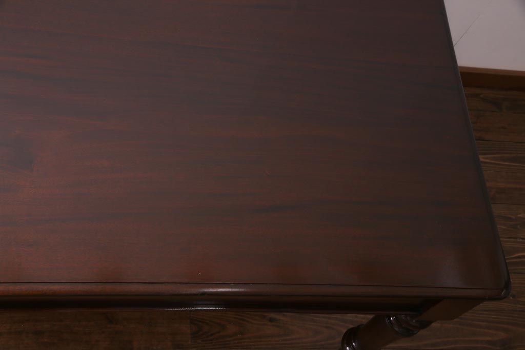 アンティーク家具　フランスアンティーク　マホガニー無垢材　キャスター付き　洗練された高級感が漂う6人掛けダイニングテーブル