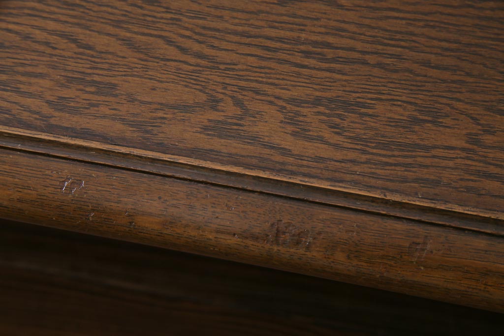 中古　神戸洋家具　永田良介商店　シックな木肌が魅力的なローテーブル(座卓)