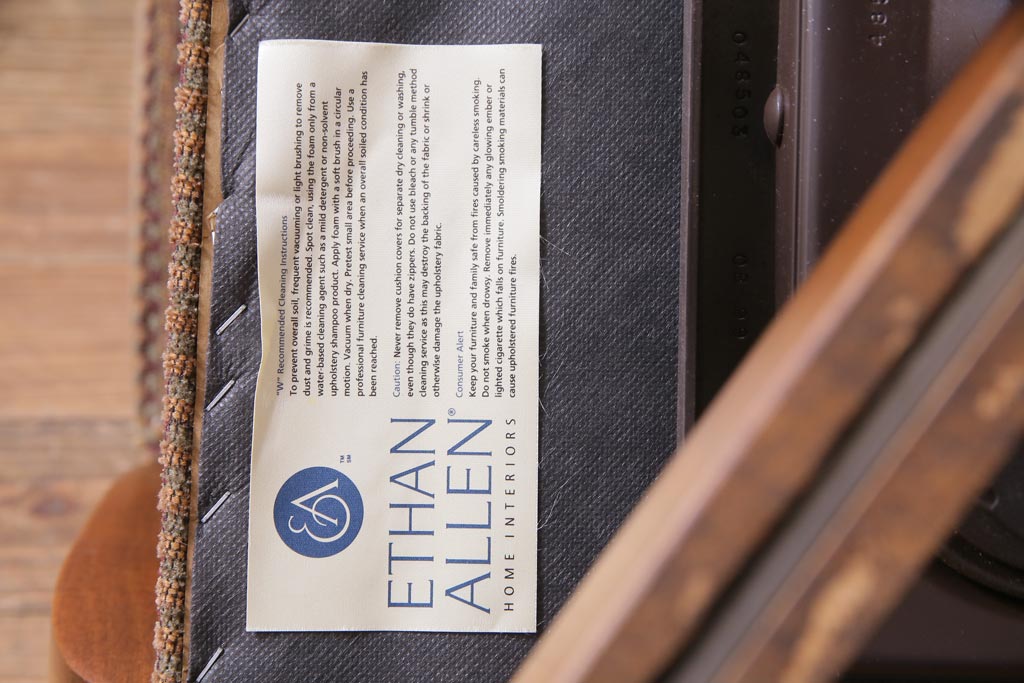 中古　ETHAN ALLEN(イーセンアーレン)　落ち着いた色合いがシックなお部屋にぴったりなキャスター付き回転チェア(ワークチェア、椅子)