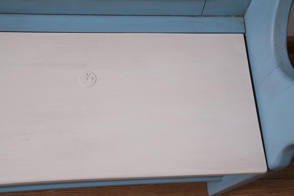 アンティーク家具　フランスアンティーク　パイン材　爽やかなペイントカラーが可愛らしい木製ベンチ(チャーチベンチ)