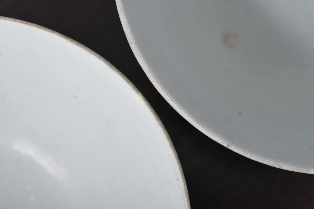 古民具・骨董　龍の図　色絵　独特な絵柄の蓋付き茶碗2客セット(和食器)(1)