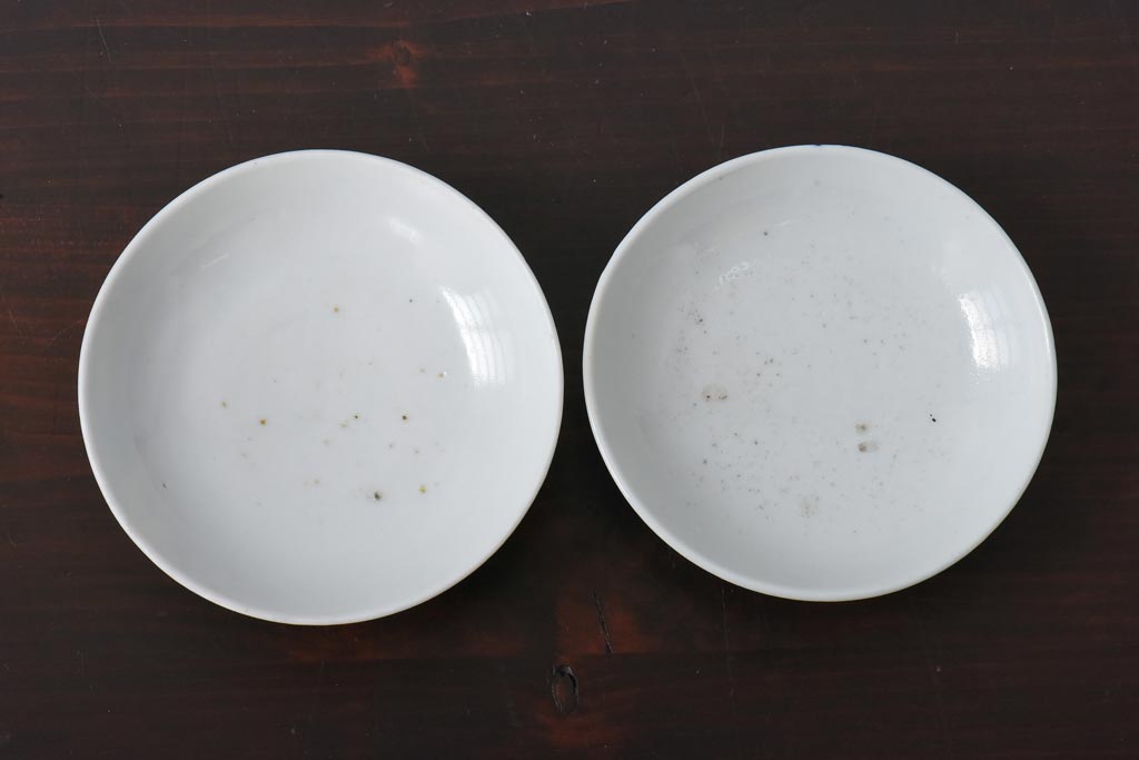 古民具・骨董　龍の図　色絵　独特な絵柄の蓋付き茶碗2客セット(和食器)(1)