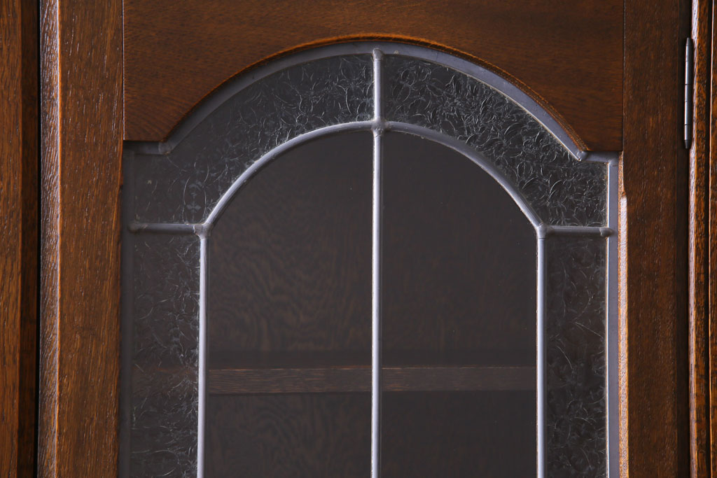 中古美品　三越Brugge(ブルージュ)シリーズ　上品なステンドグラス扉のキャビネット(食器棚、飾り棚、戸棚)