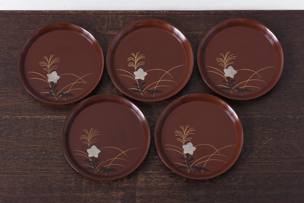 昭和初期　桔梗図　しっとりとした光沢が魅力的な木製皿5枚セット(漆器、和食器)(1)