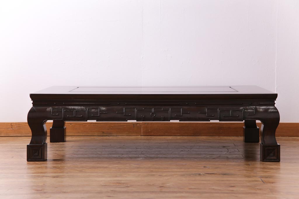 アンティーク家具　重厚な雰囲気が魅力の古い唐木座卓(センターテーブル、ローテーブル)(1)