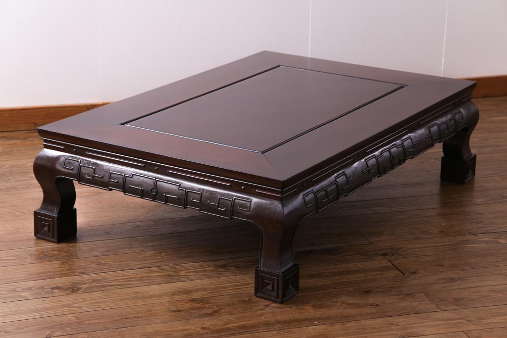 アンティーク家具 重厚な雰囲気が魅力の古い唐木座卓(センターテーブル 