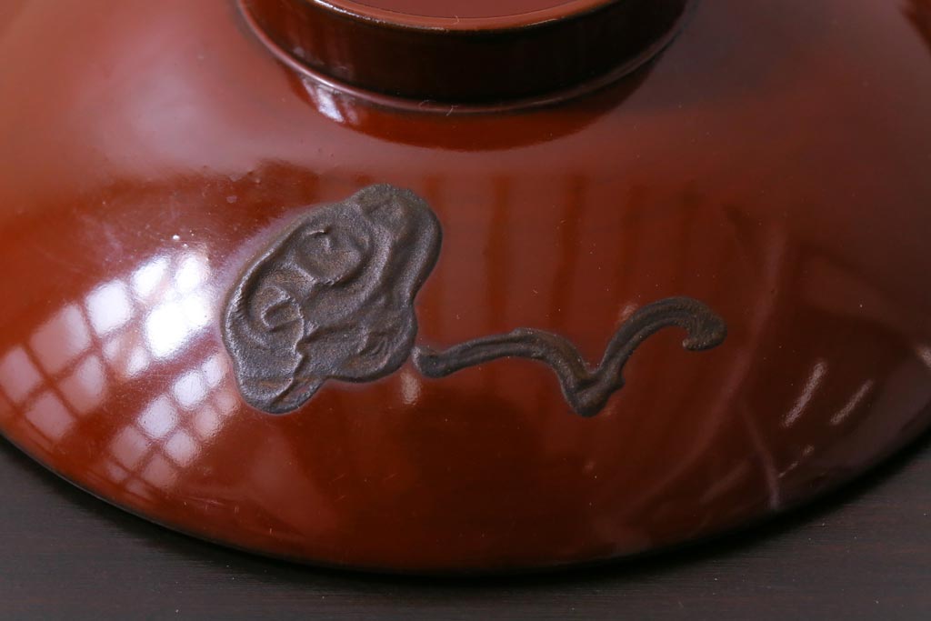 和製アンティーク　梅と松ぼっくりの図　羽反型　蒔絵木製椀8客セット(蓋付き椀)
