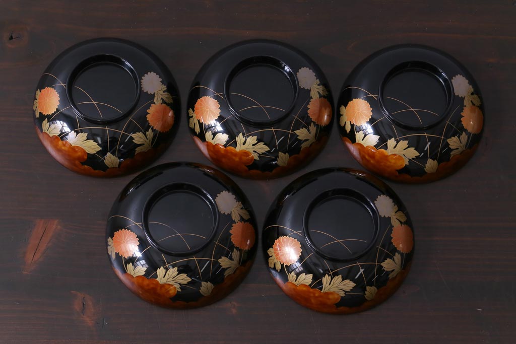 昭和期　外箱付き　輪島塗　菊の図　レトロモダンな雰囲気漂う蒔絵木製椀5客セット(蓋付き椀)