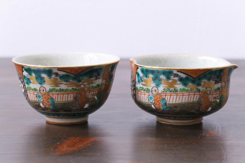 和製アンティーク　九谷焼　九谷庄三　色絵　牡丹と僧侶　茶器セット(急須、湯冷まし、湯呑み)