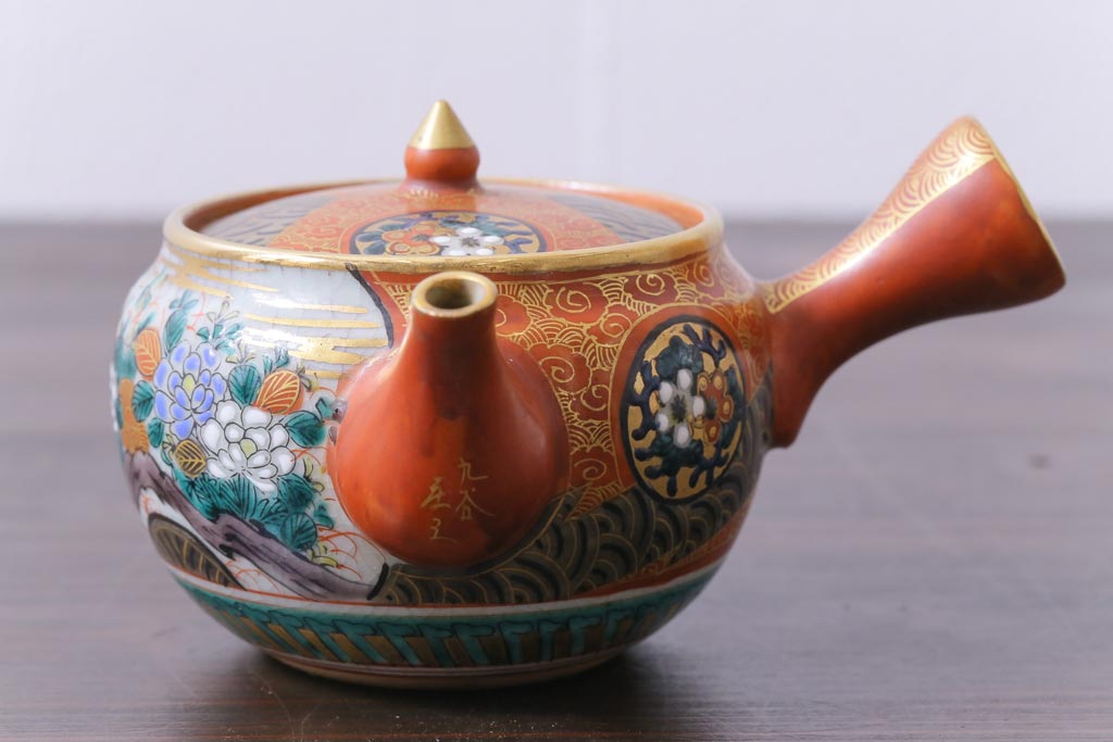 和製アンティーク　九谷焼　九谷庄三　色絵　牡丹と僧侶　茶器セット(急須、湯冷まし、湯呑み)