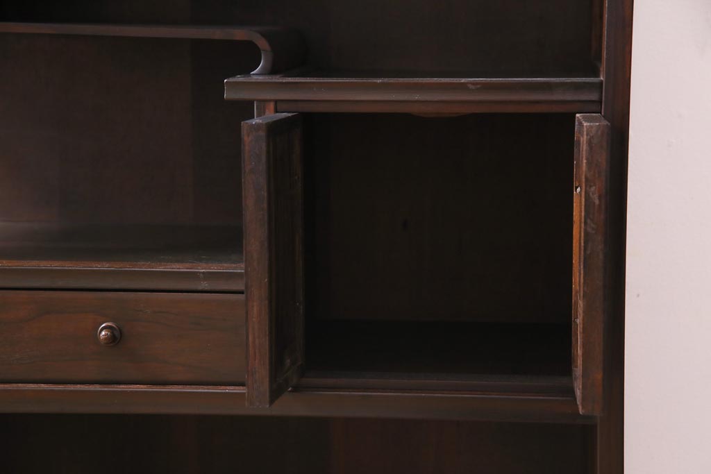 アンティーク家具　和製アンティーク　縞黒檀・ケヤキ材　細部までこだわったつくりの茶棚(飾り棚)