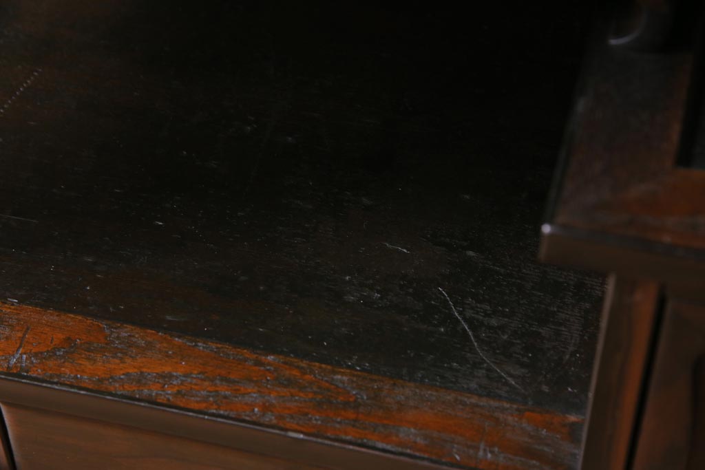 アンティーク家具　和製アンティーク　縞黒檀・ケヤキ材　細部までこだわったつくりの茶棚(飾り棚)