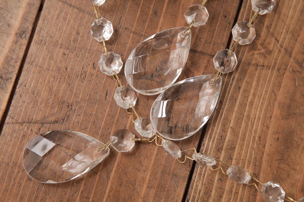 イタリア　高級品!　ベネチアンガラス　存在感抜群のガラスドロップシャンデリア(9灯、天井照明、ヴェネツィアン・グラス)