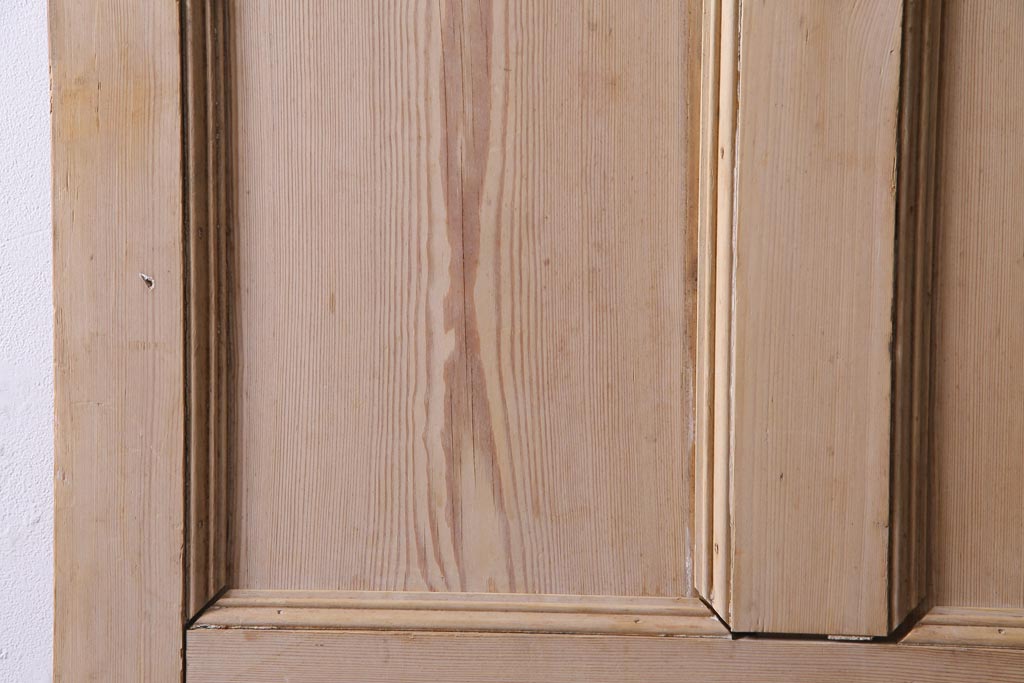 フランスアンティーク　素朴な風合いが味わいのある木製ドア(ディスプレイ、扉)