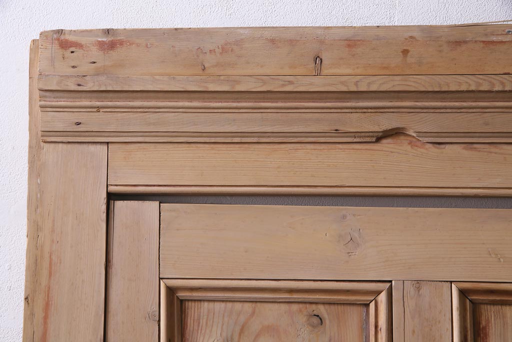 フランスアンティーク　素朴で温かな風合いの枠付き木製ドア(ディスプレイ、扉)