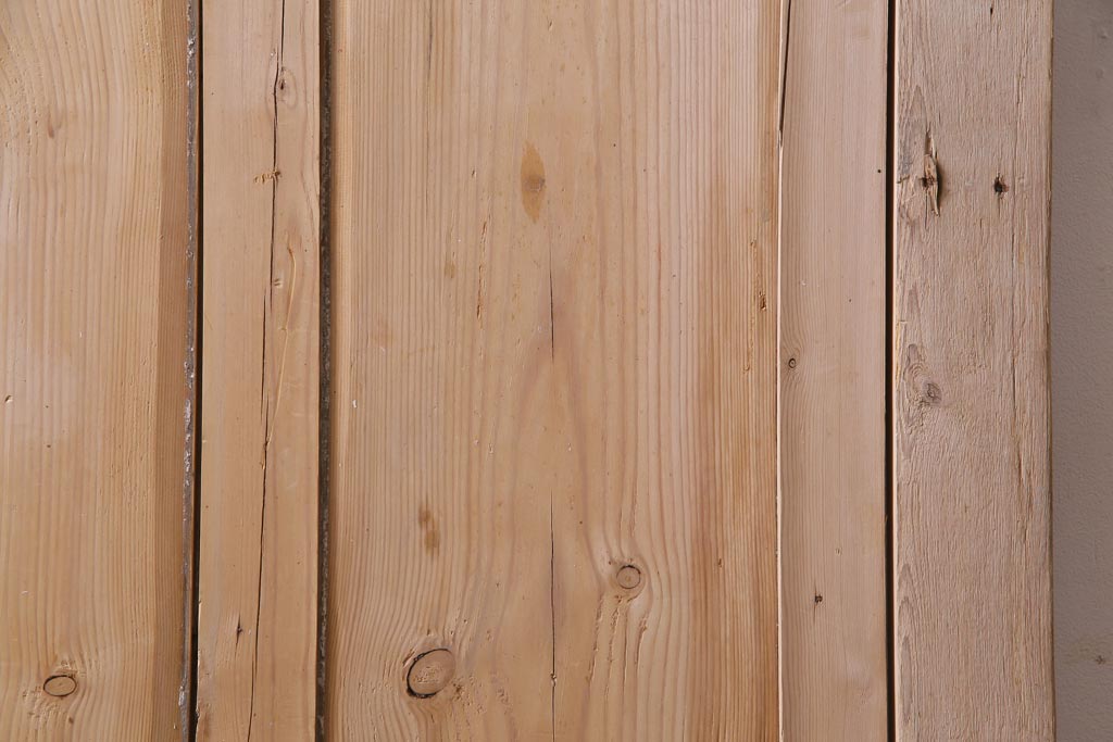 フランスアンティーク　素朴で温かな風合いの枠付き木製ドア(ディスプレイ、扉)