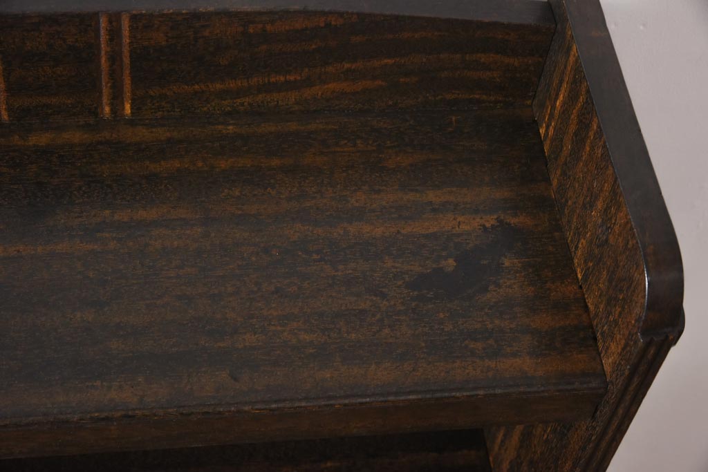 レトロ家具　和製アンティーク　昭和初期　レトロな佇まいが魅力の楔(くさび)式オープンラック(本棚、収納棚、飾り棚)