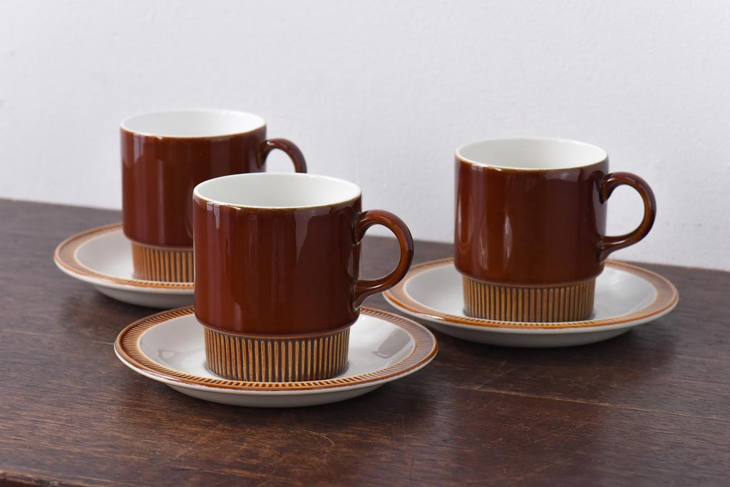 イギリスビンテージ　Poole Pottery(プール・ポタリー)　コンパクトシリーズ　カップ&ソーサー3客セット(3)