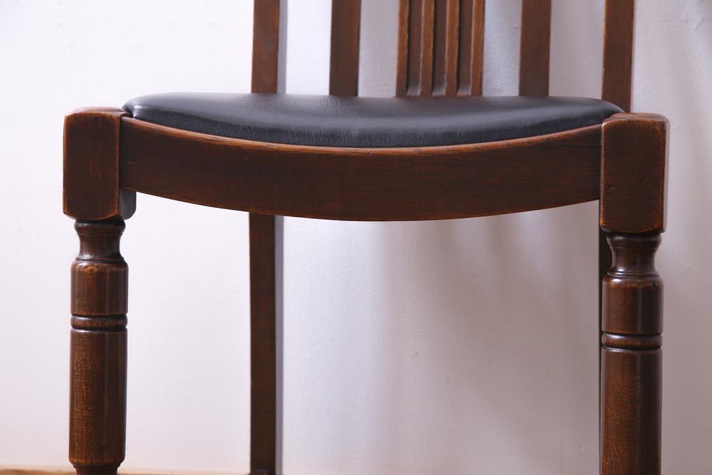 アンティーク家具　イギリスアンティーク　アールデコ様式　高級感のあるシンプルなダイニングチェア(椅子)(3)