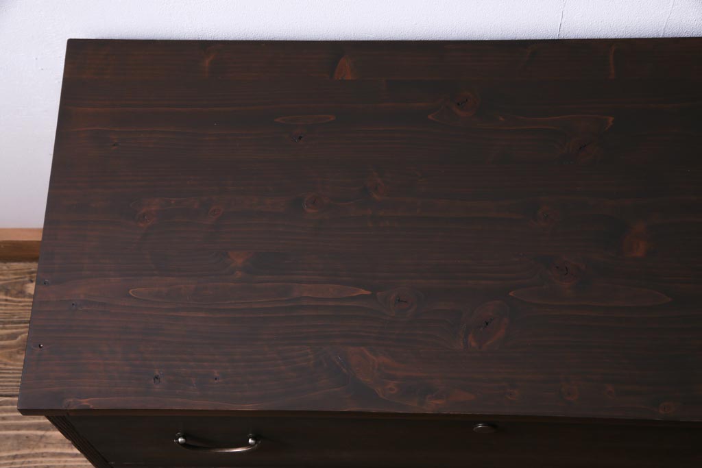 レトロ家具　昭和初期　脚付きリメイク　桐材　上品なレトロスタイルにおすすめな箪笥ローボード(リビングボード、衣装箪笥、桐箪笥、桐たんす)(2)