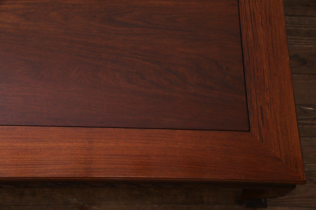 中古　伝統工芸品　大阪唐木指物　花梨材　ガラス天板付き　上品な雰囲気漂う座卓(テーブル、ローテーブル、カリン材)