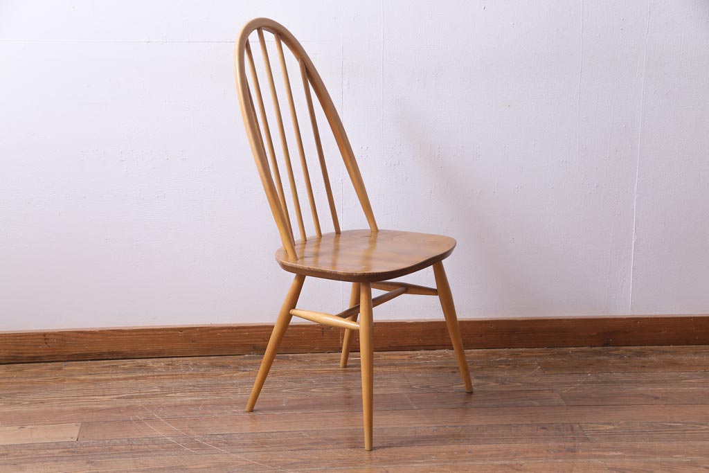 ヴィンテージ家具　イギリスビンテージ　ERCOL(アーコール)　ナチュラルな木味が魅力的なクエーカーチェア(椅子)(2)