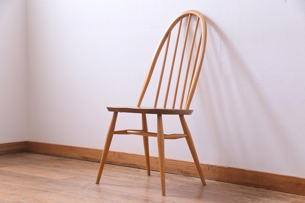 ヴィンテージ家具　イギリスビンテージ　ERCOL(アーコール)　ナチュラルな木味が魅力的なクエーカーチェア(椅子)(2)