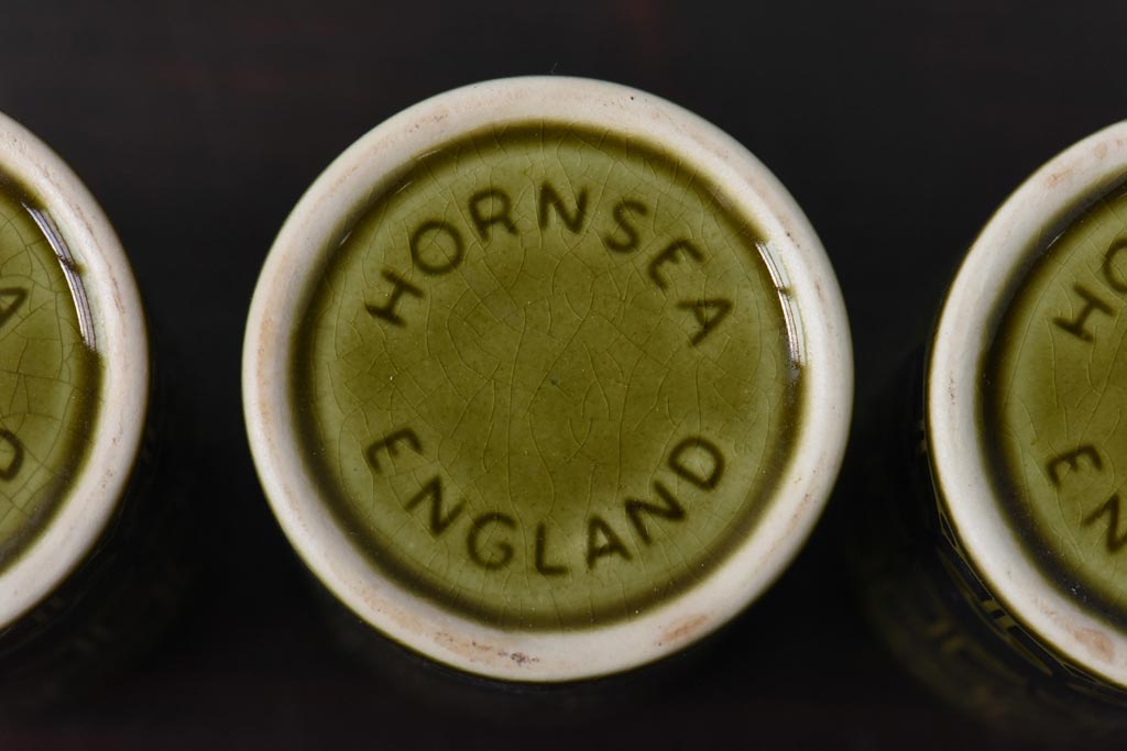 アンティーク雑貨　イギリスビンテージ　HORNSEA(ホーンジー)　HEIRLOOM(エアルーム)　トールタイプのスパイスジャー3個セット(調味料入れ)