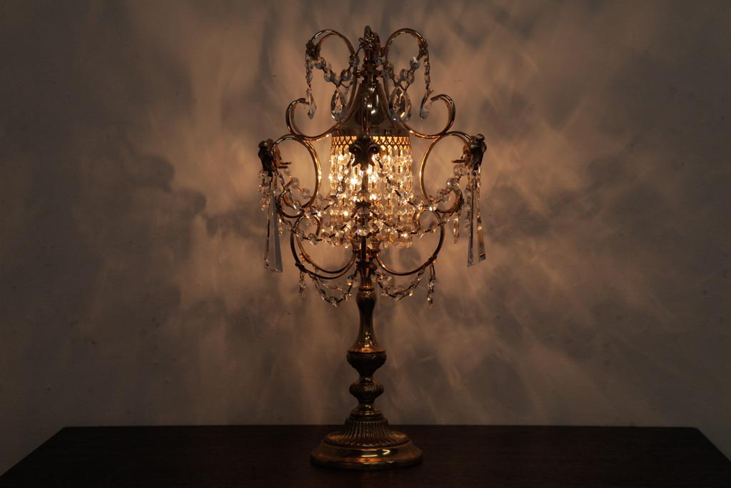 中古　海外製　豪華なガラスドロップのテーブルランプ(スタンドライト、卓上照明)